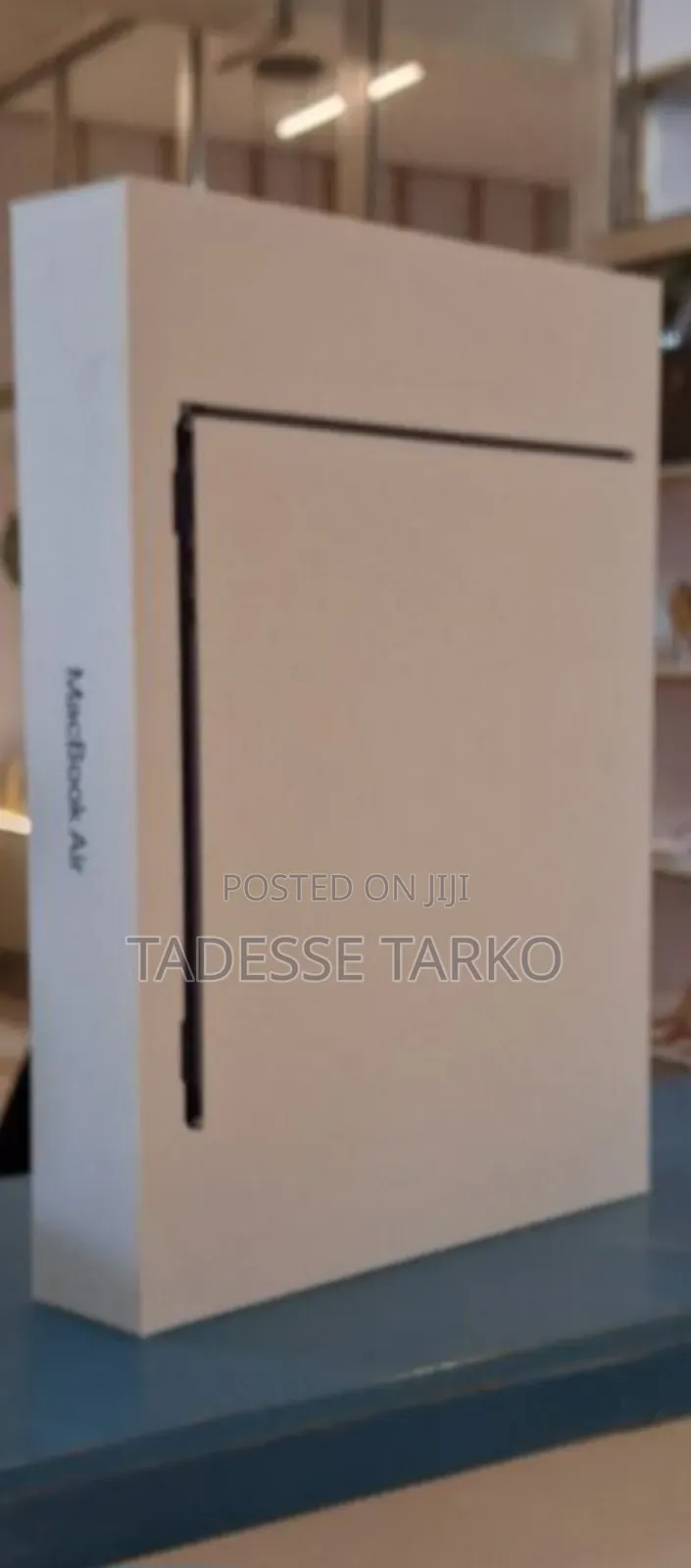 New Laptop Apple MacBook Air 2025 M4 13-Inch 16GB SSD 512GB