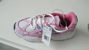 Authentic Adidas Ozweego White/Light Pink [Imported From Usa]