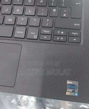 New Laptop Dell XPS 13 8GB Intel Core I5 SSD 512GB