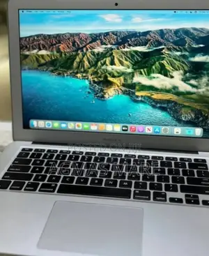 New Laptop Apple MacBook Air 2014 4GB Intel Core i5 SSD 256GB