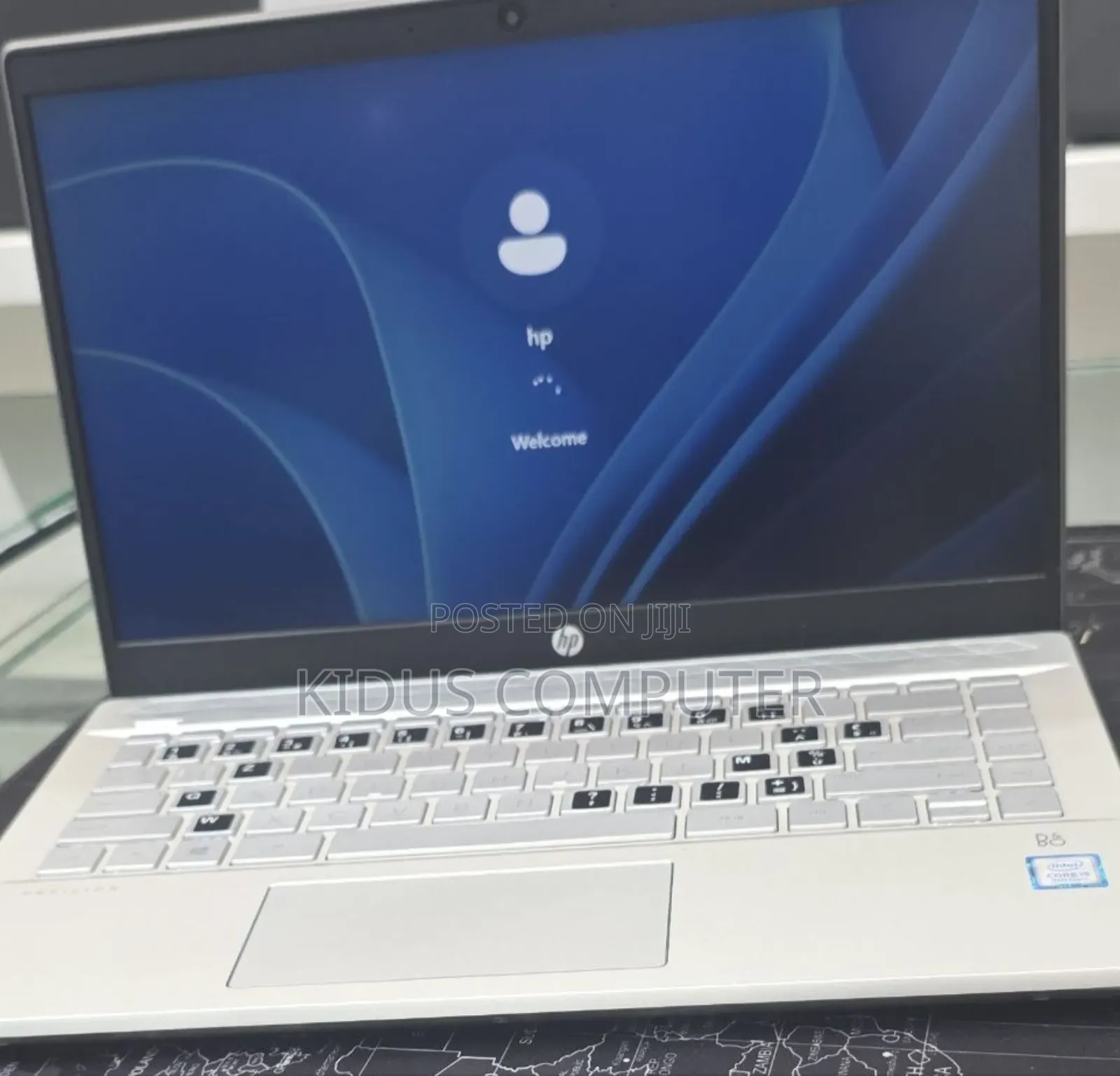 New Laptop HP Pavilion 15 8GB Intel Core I5 SSD 256GB