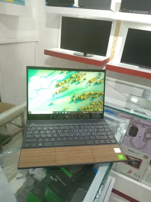 New Laptop HP Envy 13 8GB Intel Core I5 SSD 512GB