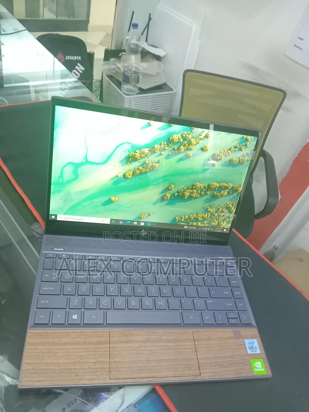 New Laptop HP Envy 13 8GB Intel Core I5 SSD 512GB