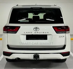 Toyota Land Cruiser 2023 White