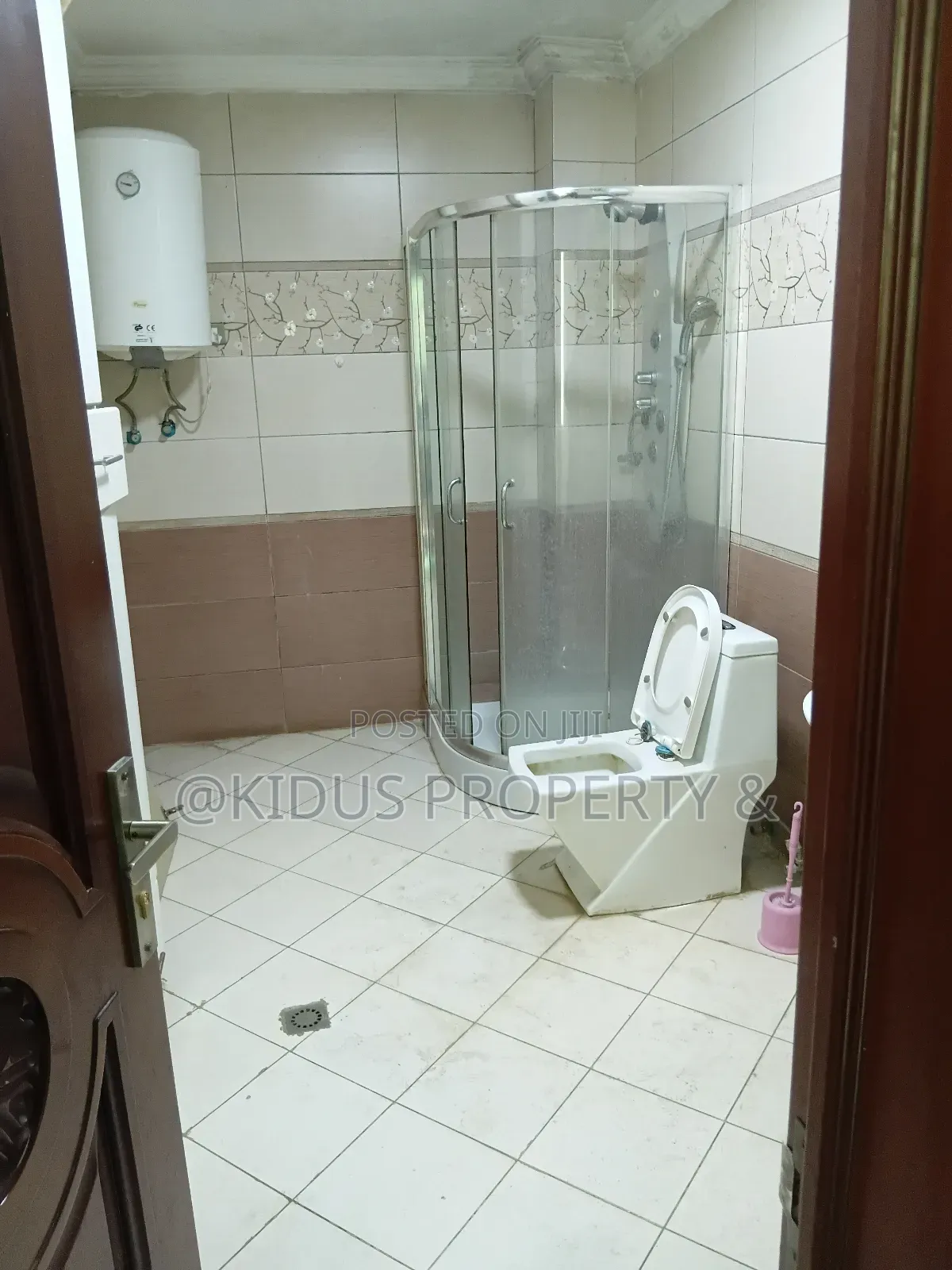 Furnished 6bdrm Townhouse / Terrace in German, Nifas Silk-Lafto