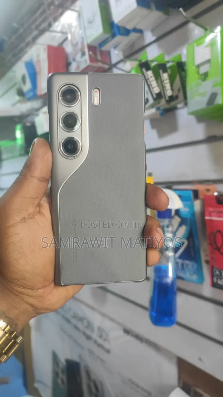 New Tecno Camon 40 Pro 256 GB Silver