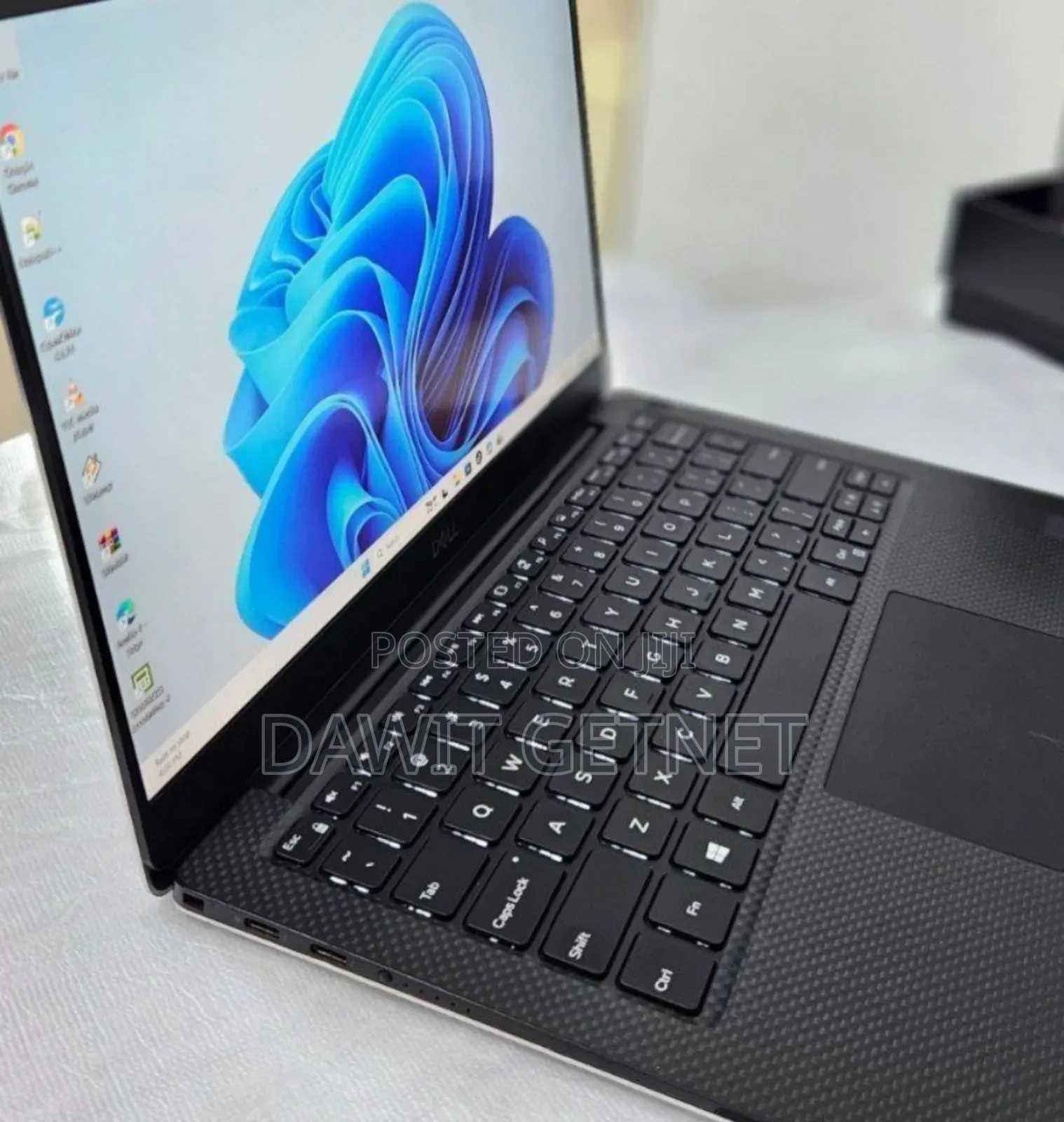 New Laptop Dell XPS 13 8GB Intel Core I5 SSD 512GB