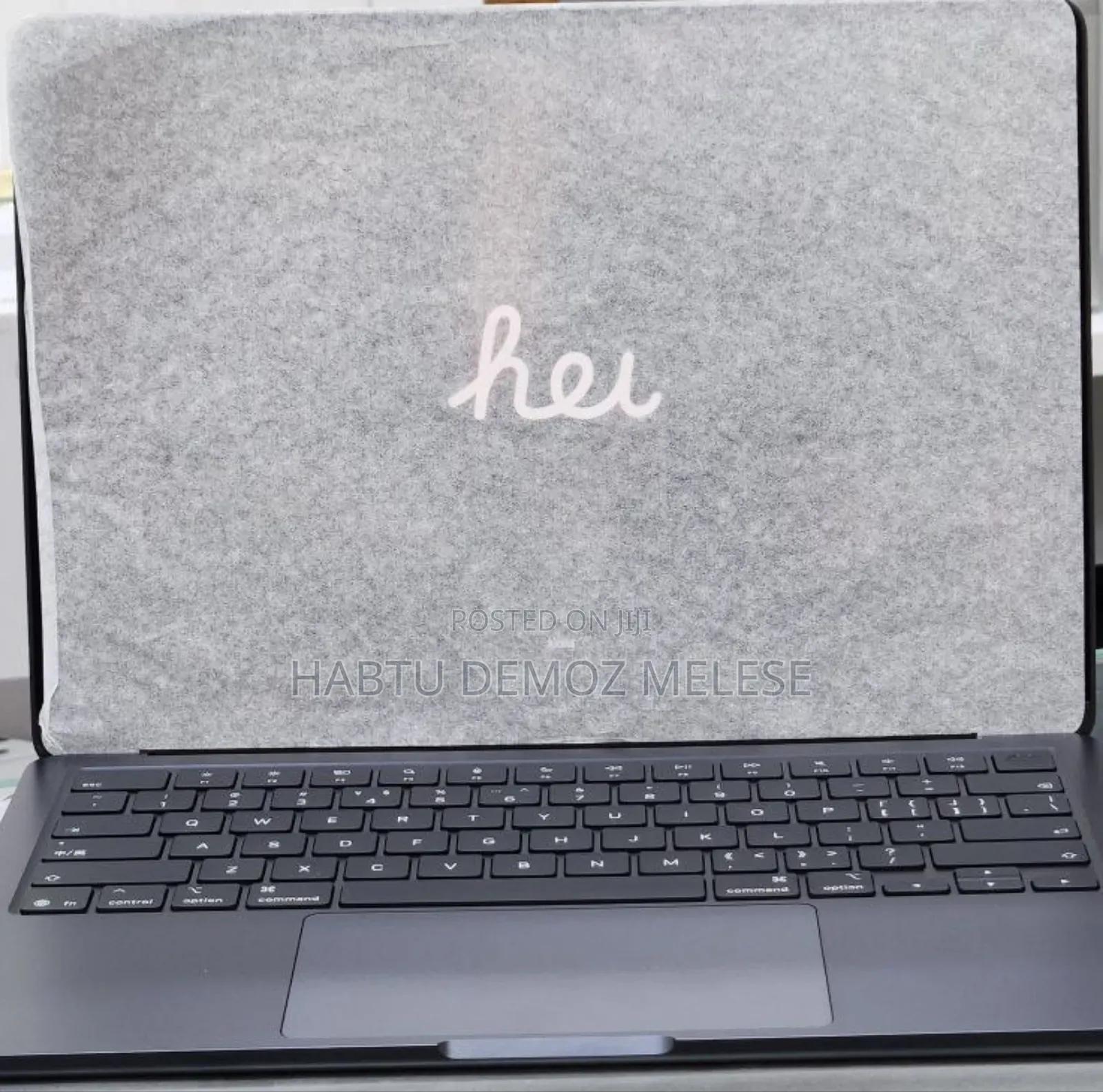 New Apple MacBook Air 2025 M4 13-Inch 16GB Intel Core I5 SSD 256GB