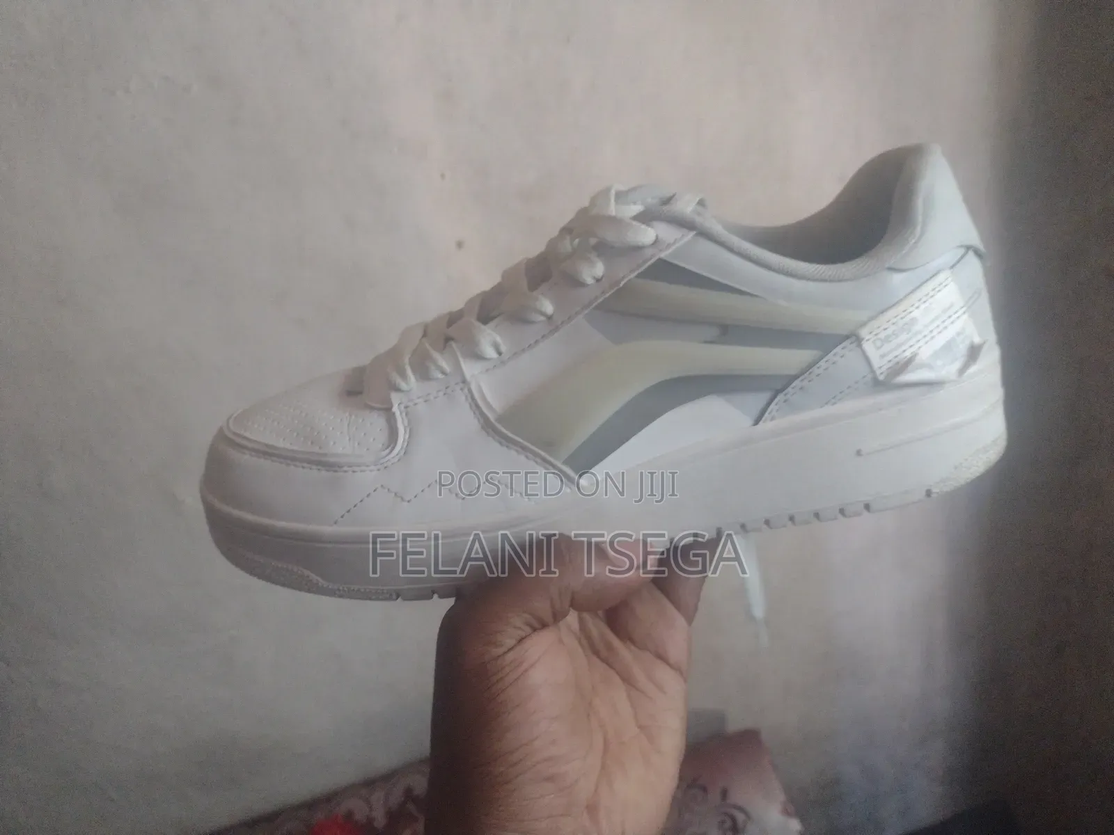 Real Brand Shoes ፅድት ያለ ኦርጅናል ቶርሽን ጫማ