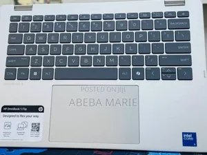 New Laptop HP OmniBook 5 14" 8GB Intel Core 5 SSD 512GB