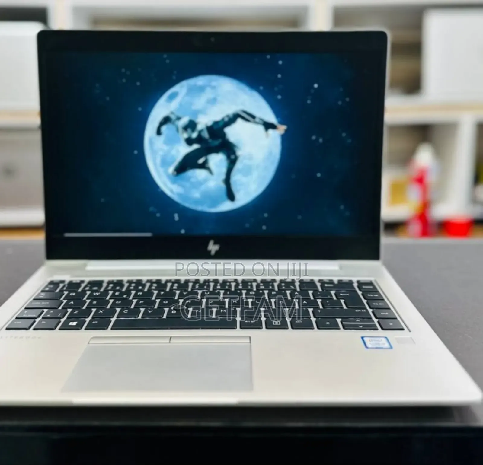 New Laptop HP EliteBook 1040 G8 16GB Intel SSD 512GB