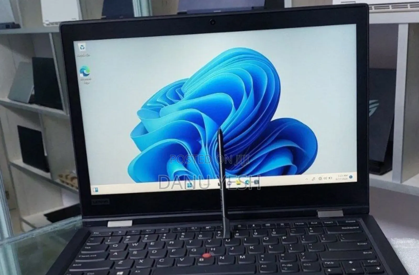 New Laptop Lenovo ThinkPad Yoga 370 16GB Intel Core I5 SSD 512GB