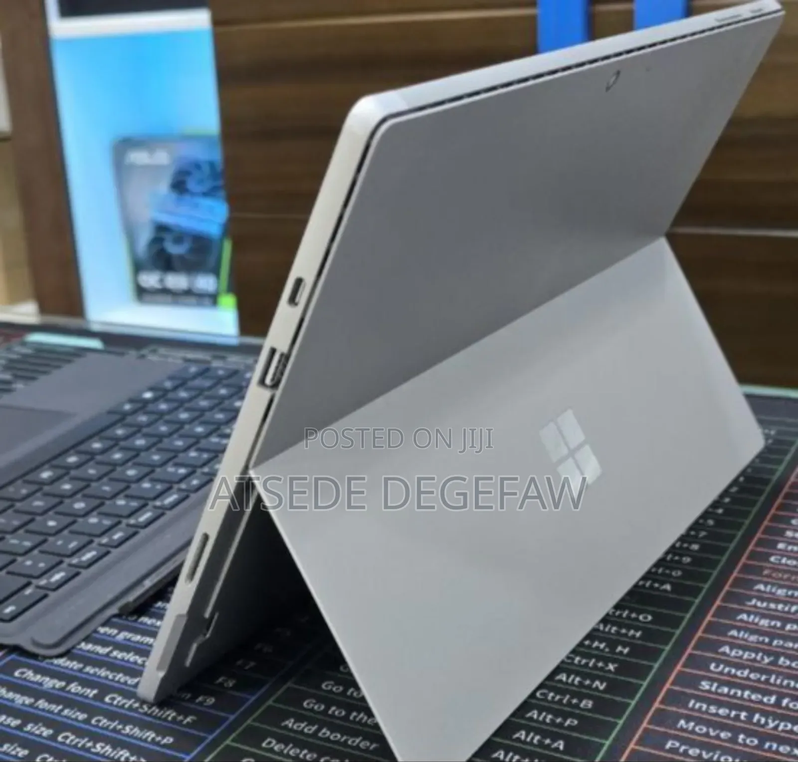 New Laptop Microsoft Surface Pro 7 8GB Intel Core I5 SSD 256GB