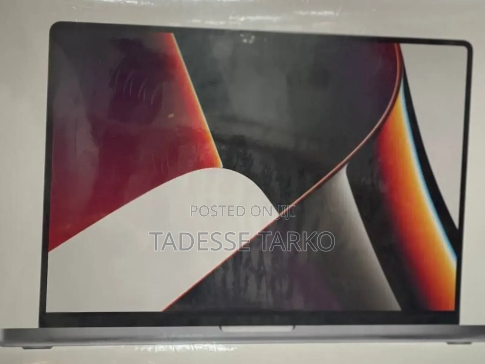 New Laptop Apple MacBook Pro M1 32GB Apple M1 Max SSD 1T