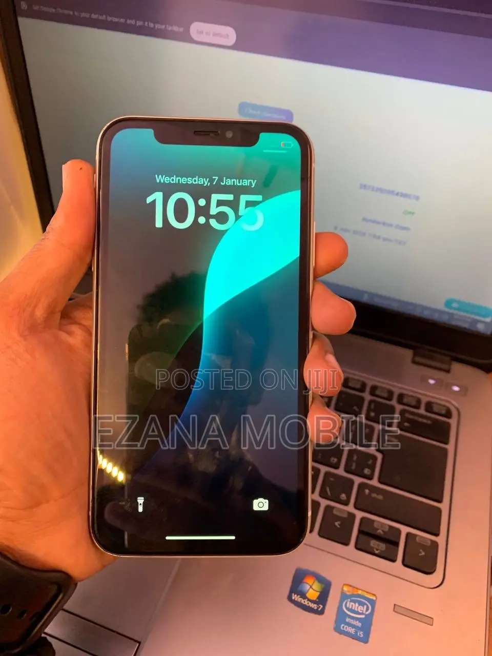 Apple iPhone XR 64 GB White