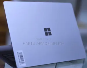 New Laptop Microsoft Surface 8GB Intel Core I5 SSD 512GB