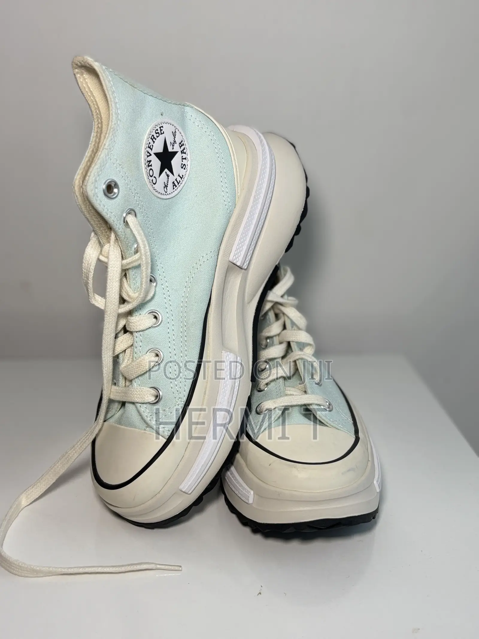 Converse Women Shoe