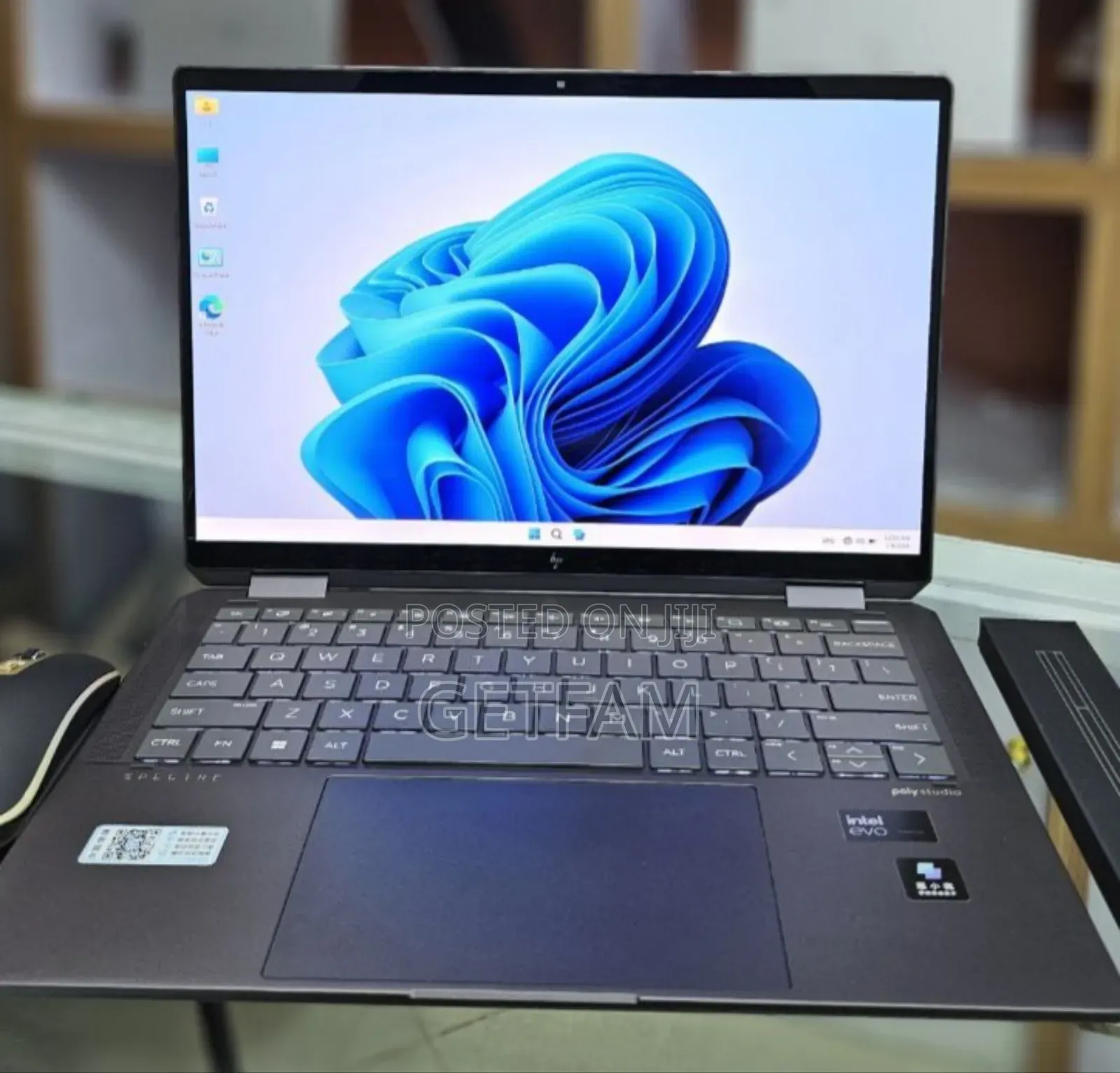 New Laptop HP Spectre 32GB Intel SSD 2T
