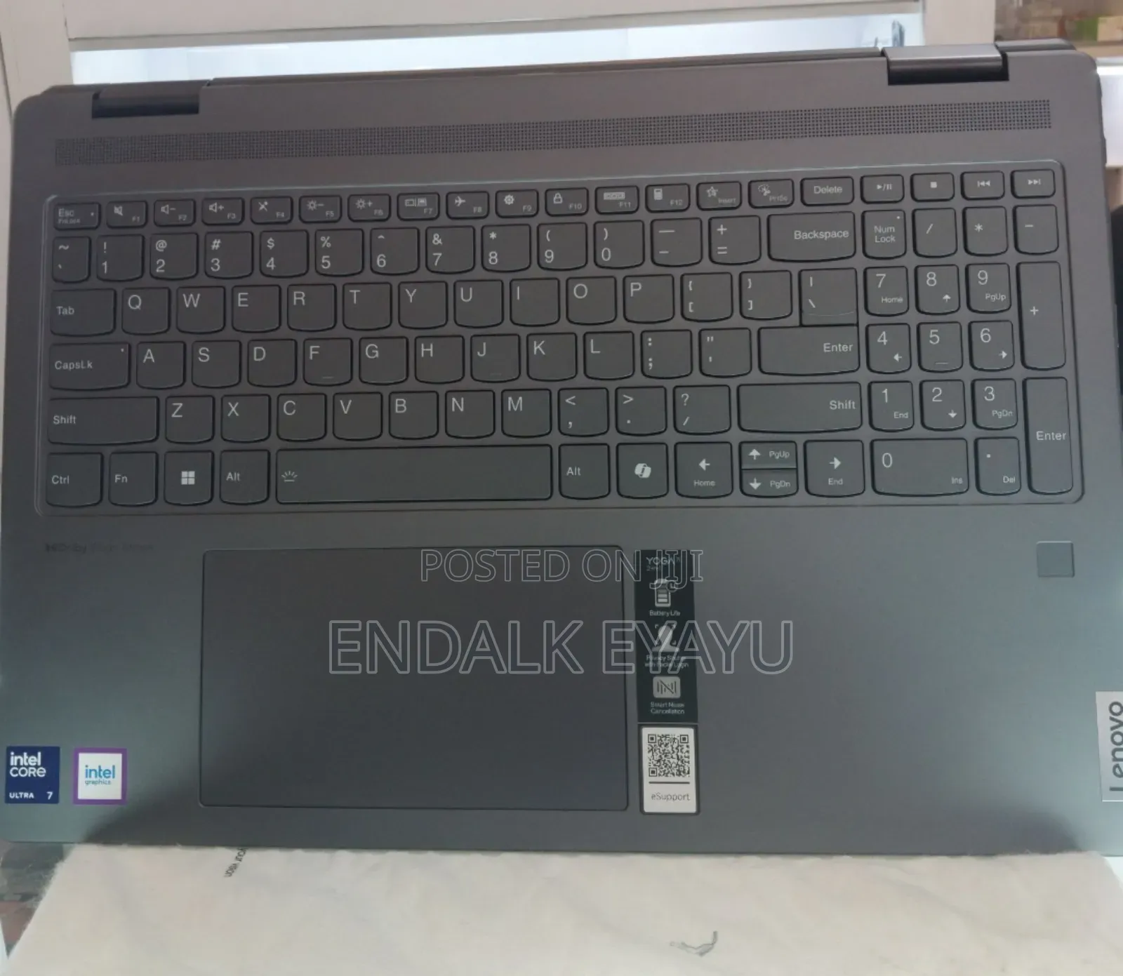 New Laptop Lenovo Yoga 7i 16GB Intel Core Ultra 7 SSD 512GB