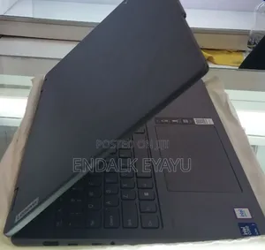 New Laptop Lenovo Yoga 7i 16GB Intel Core Ultra 7 SSD 512GB