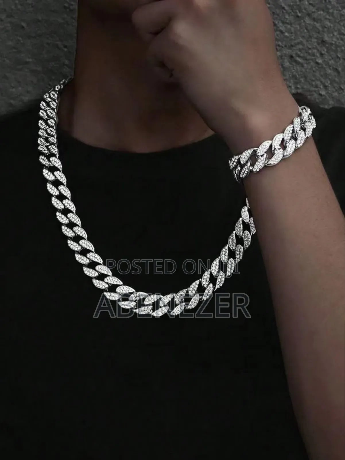 Luxury Chain + Luxury Bracelets