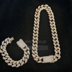 Luxury Chain + Luxury Bracelets
