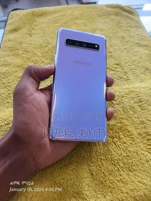 Samsung Galaxy S10 5G 256 GB Purple