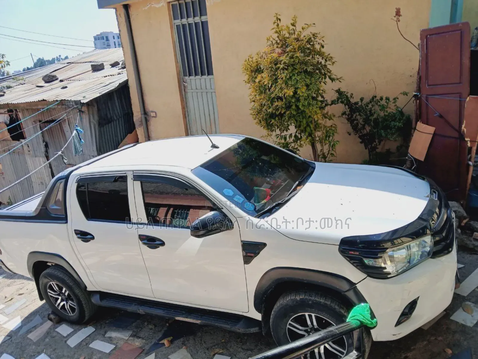 Toyota Hilux 2019 White