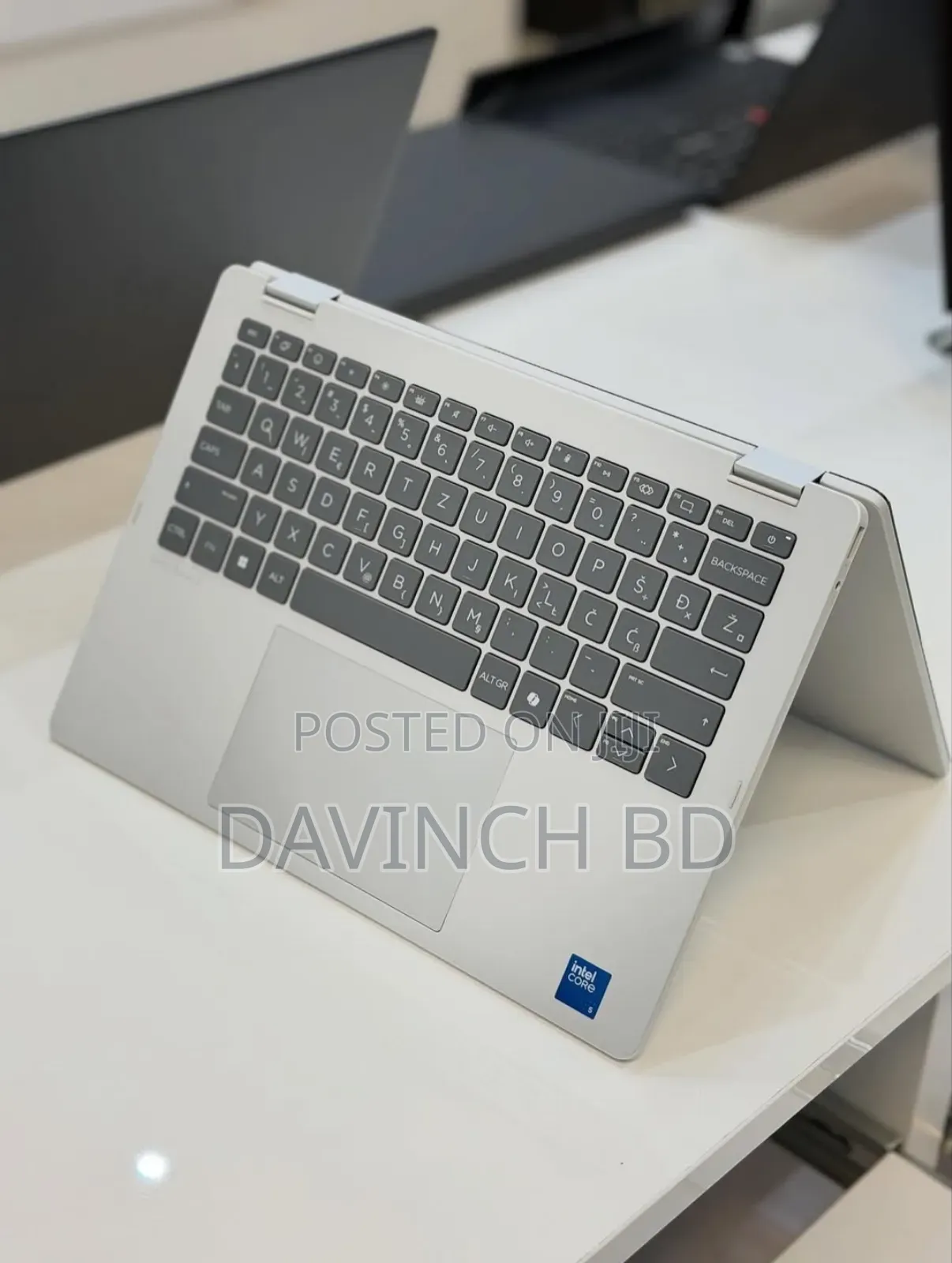 New Laptop HP OmniBook 5 Flip 16GB Intel Core Ultra 7 SSD 512GB