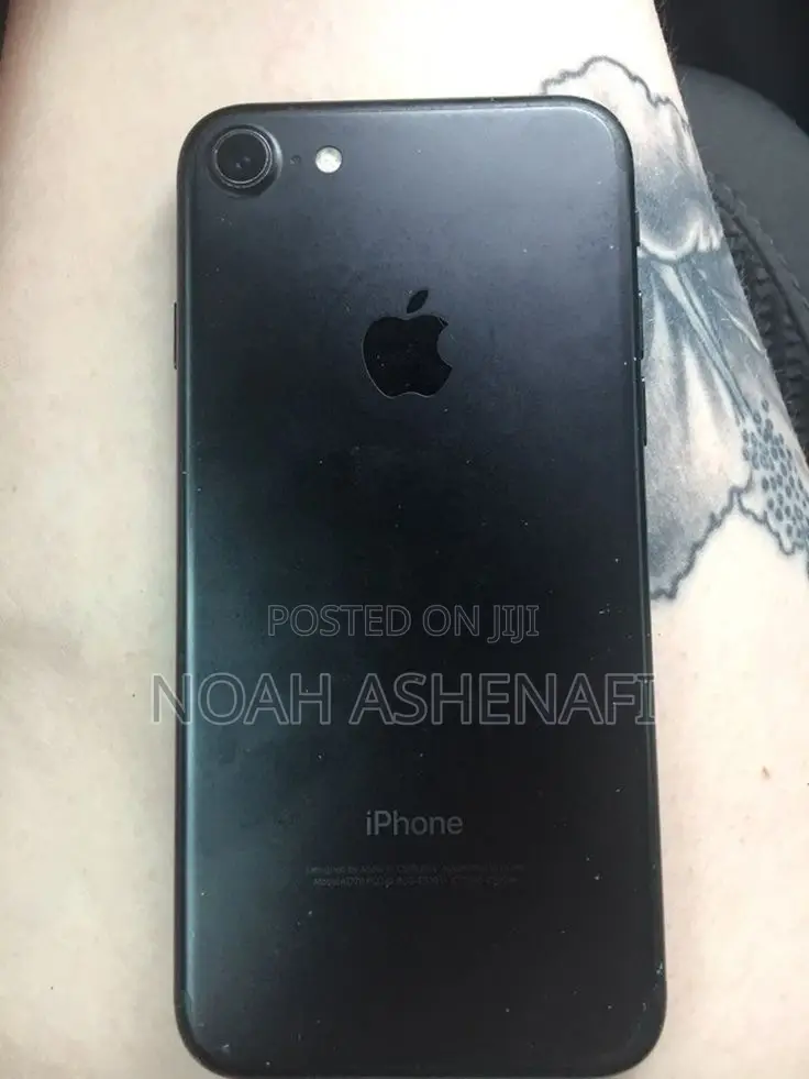 Apple iPhone 7 32 GB Black