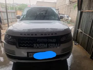 Land Rover Range Rover 3.0L Turbocharged Diesel Td6 2018 White