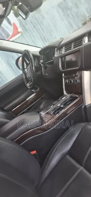 Land Rover Range Rover 3.0L Turbocharged Diesel Td6 2018 White