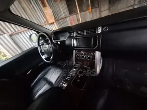 Land Rover Range Rover Vogue 2019 White