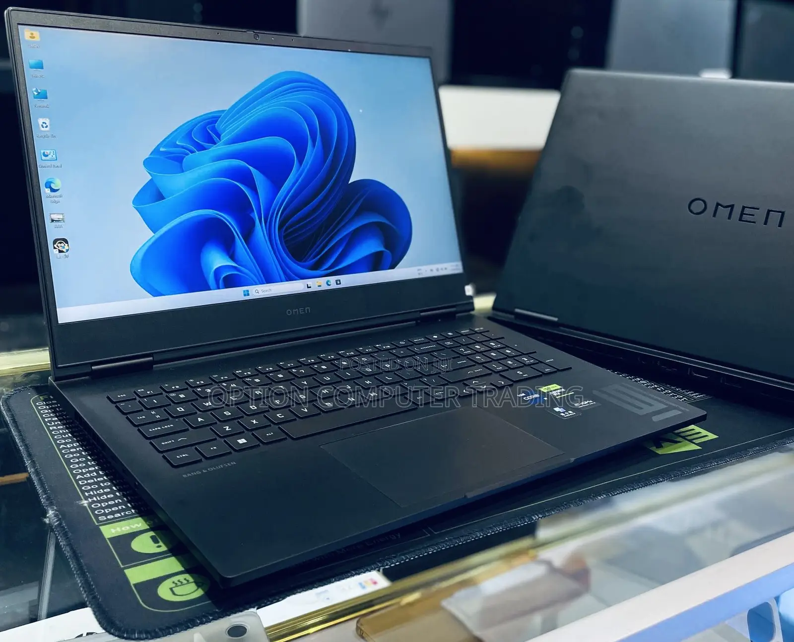 New Laptop HP Omen 16 16GB Intel Core I9 SSD 1T