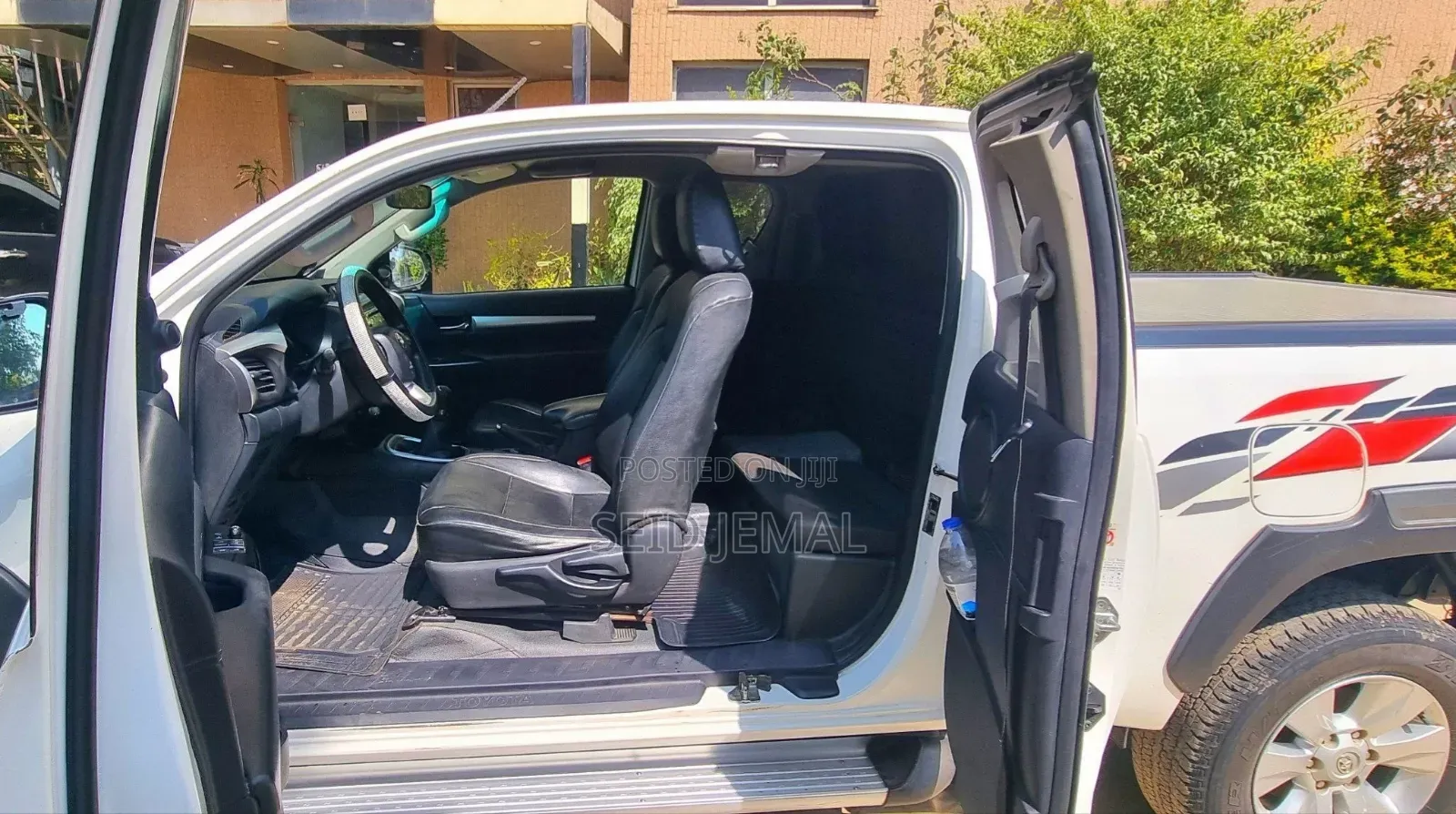 Toyota Hilux 2017 White