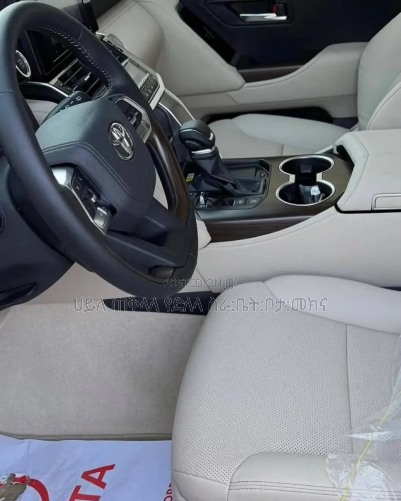 Toyota Land Cruiser 2022 White