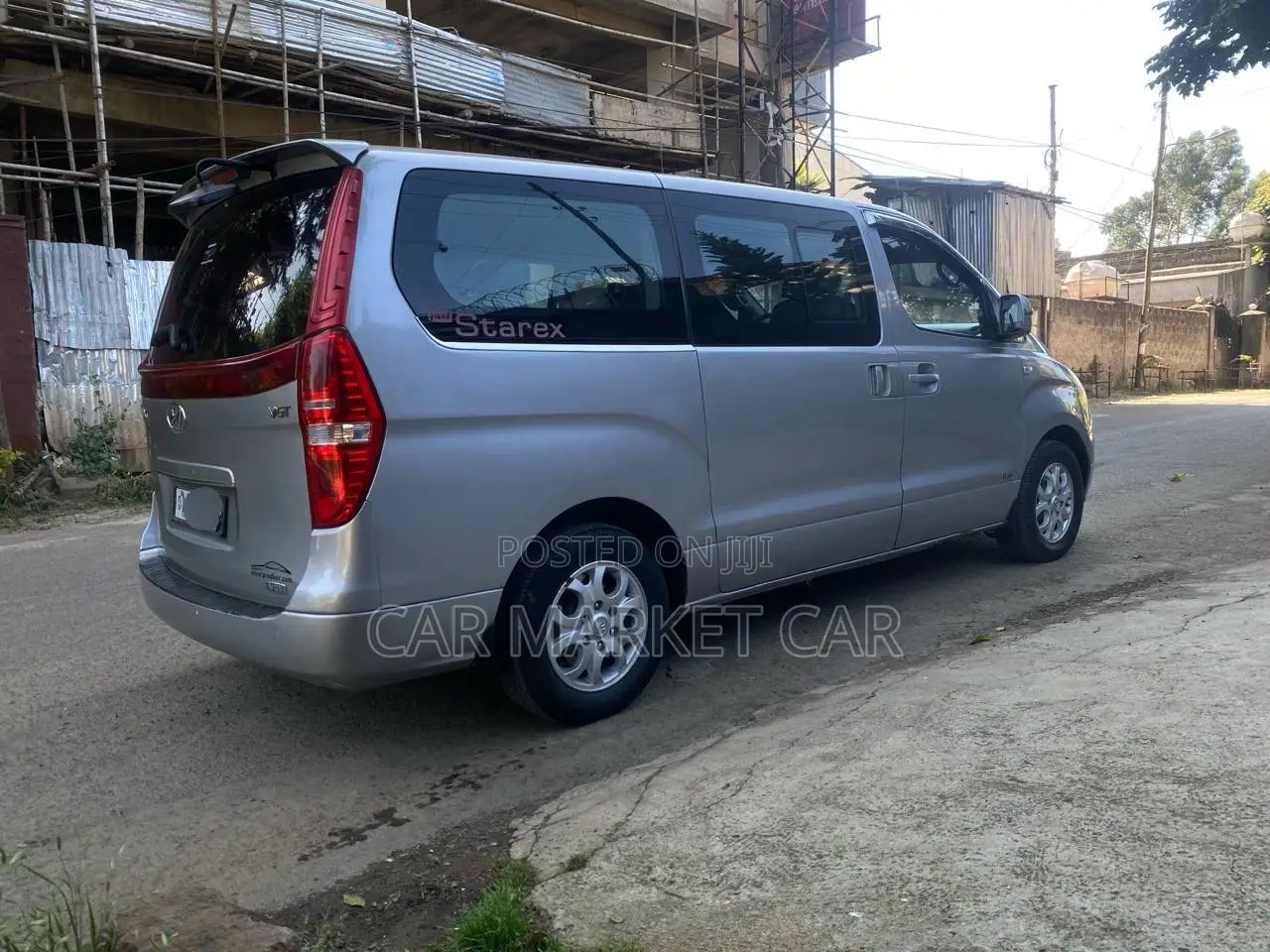 Hyundai Starex 2015 Silver