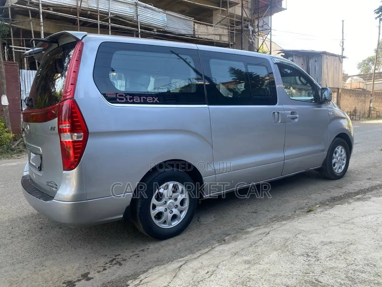 Hyundai Starex 2015 Silver