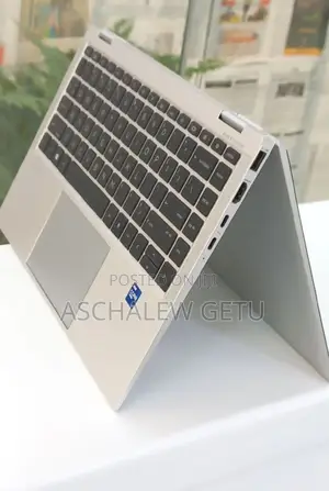 New Laptop HP EliteBook 1040 G8 16GB Intel Core I7 SSD 512GB