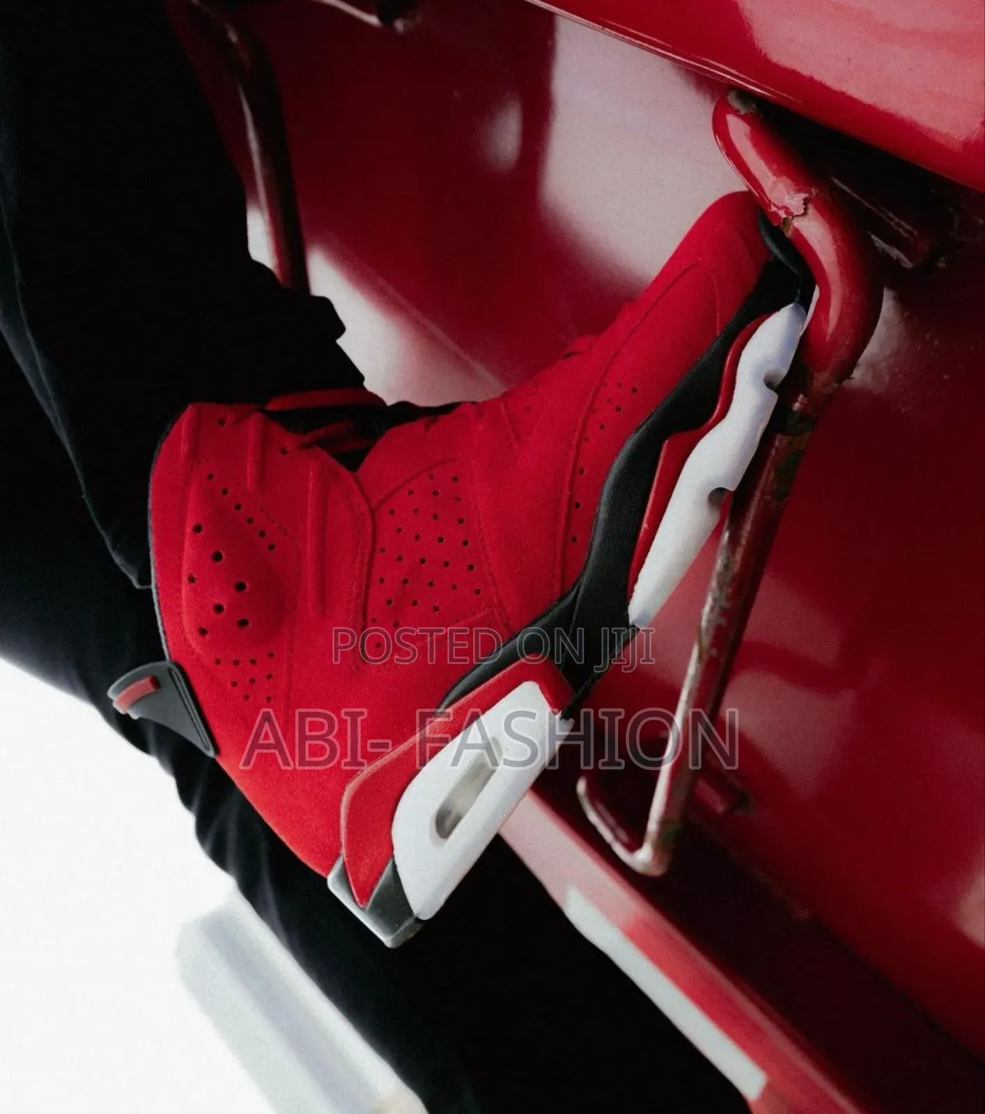 Air Jordan 6 Toro Bravo
