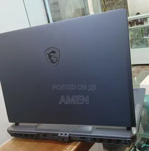 New Laptop MSI Vector 16 HX AI A2XWIG 16GB Intel Core Ultra 7 SSD 1T