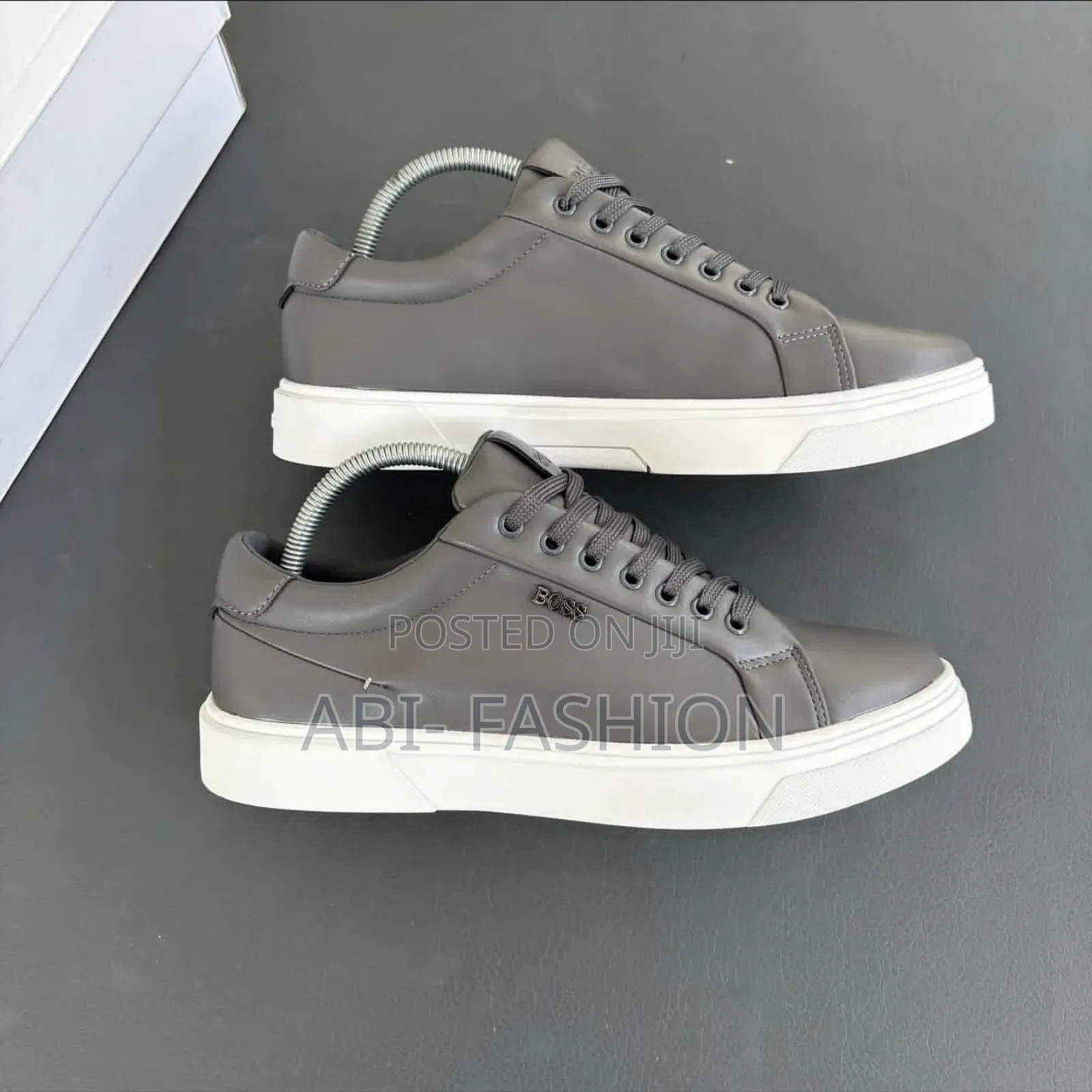 Boss Mens Flat Grey Leather Master Quality