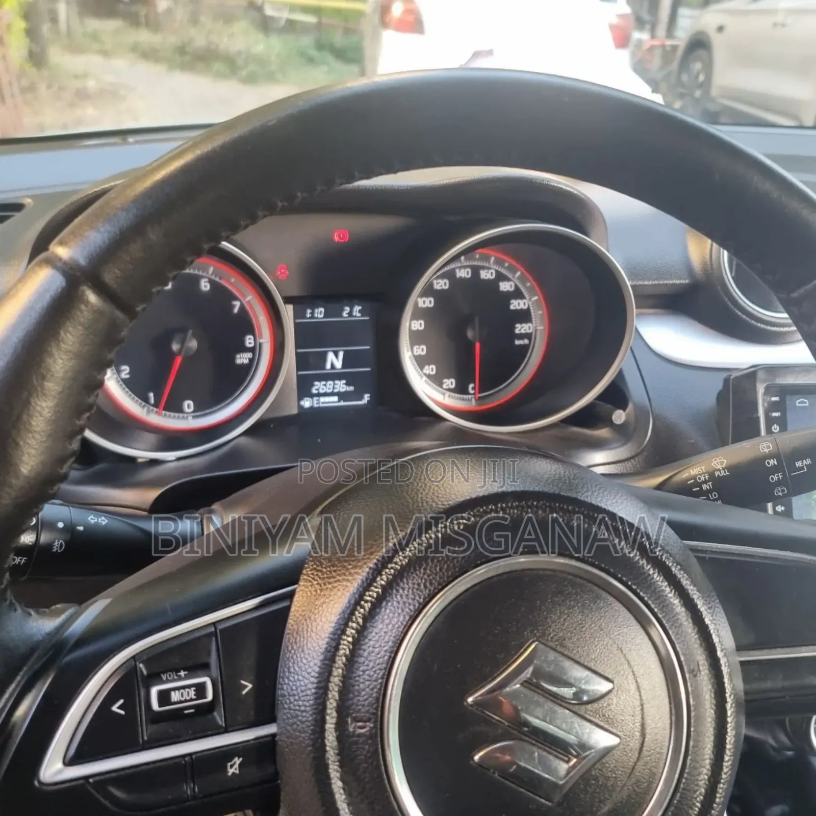 Suzuki Swift 2022 Gray