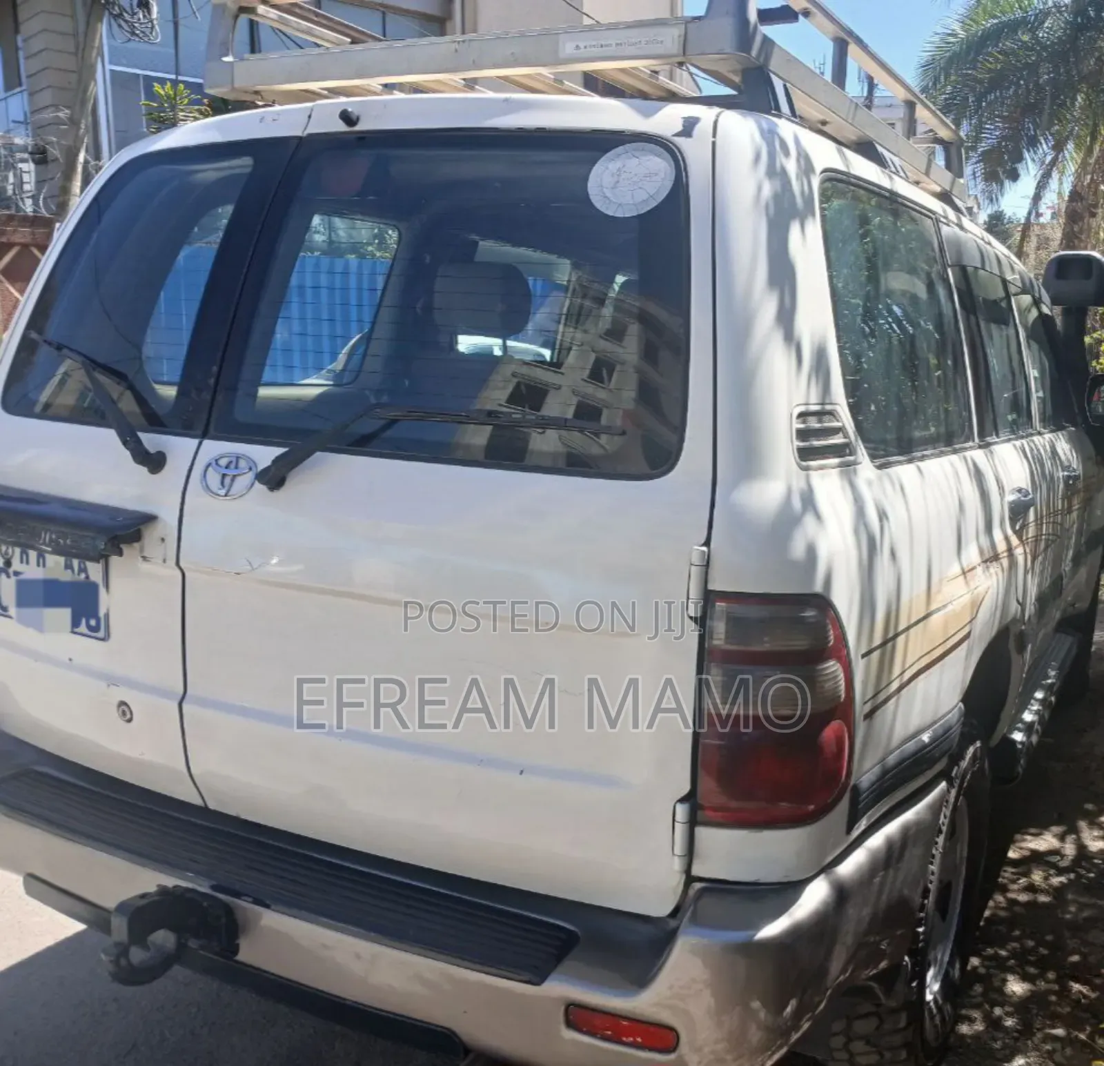 Toyota Land Cruiser 2004 White