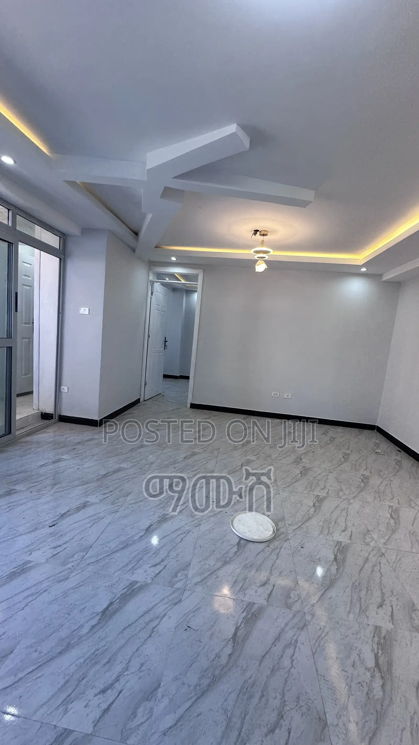 Furnished 2bdrm Condo in አያት 40/60 ኮንዶሚኒየም, Bole for sale