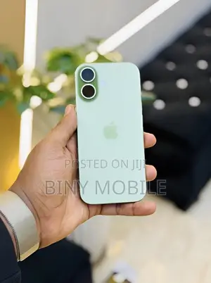 New Apple iPhone 17 256 GB Green