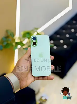 New Apple iPhone 17 256 GB Green