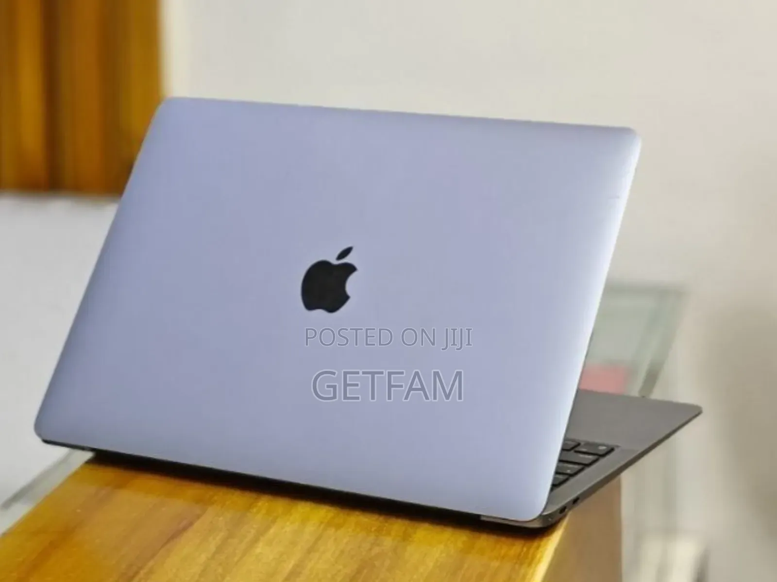 New Laptop Apple MacBook Air 2020 M1 8GB Apple M1 SSD 256GB