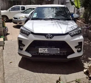 Toyota Raize 1.2 FWD 2023 White