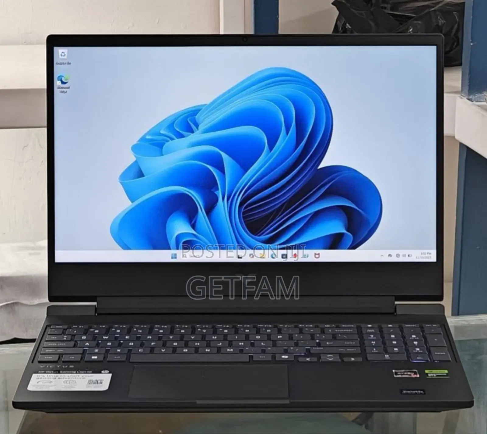 New Laptop HP 15 6GB AMD Ryzen 7 SSD 512GB